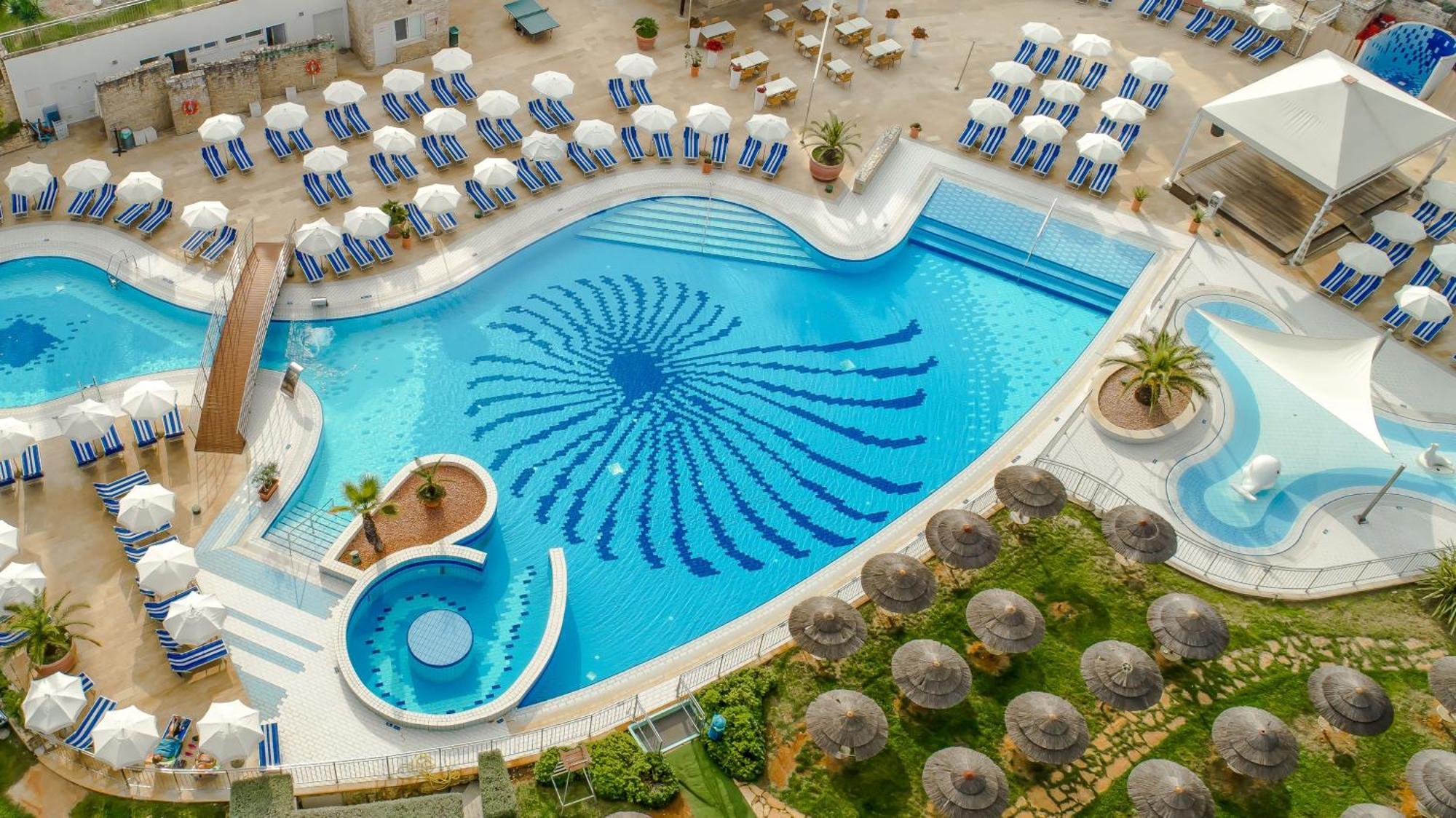 Valamar Tamaris Resort Tar-Vabriga Eksteriør billede